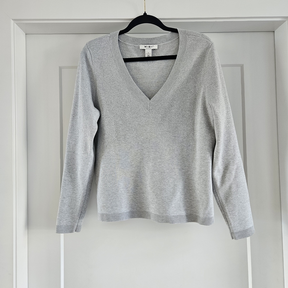 White House Black Market Light Gray V-Neck Sweater